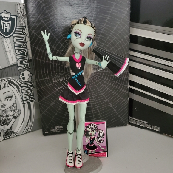 Monster High G1 Fearleading Squad Frankie Stein Doll Adult OwnedRare Htf